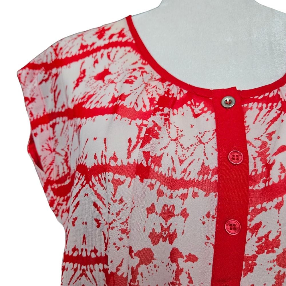 2/$30, Antilia Femme white red top round neckline sleeveless size M